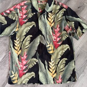 Tommy Bahama  Mens Hawaiian Medium Shirt Heliconia Flowers Ferns Silk Aloha